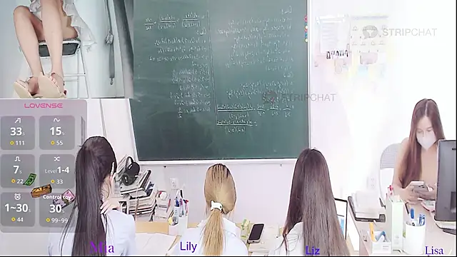Snapshot of _Math_ chatting on 06-13-26, 01:03 Math online show from 06-13-26, 01:03