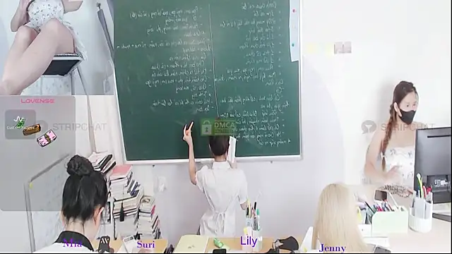 Snapshot of _Math_ chatting on 07-04-26, 02:23 Math online show from 07-04-26, 02:23