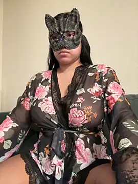 Snapshot of Blzsugar chatting on 11-04-25, 03:05 Blzsugar online show from 11-04-25, 03:05