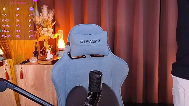 HARU-outdoor-x online show from 02-17-26, 02:35