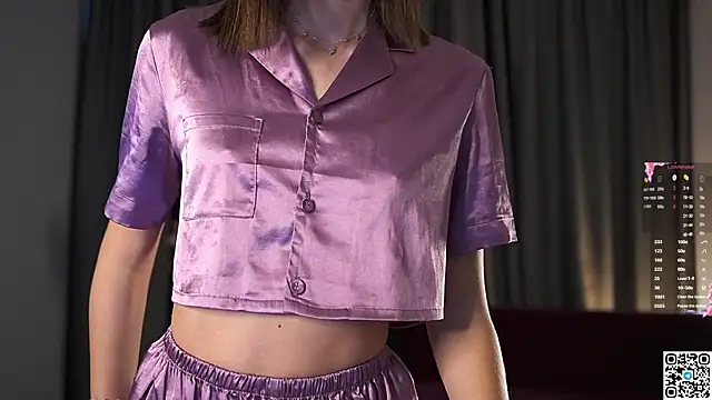 AnneKlint online show from 12-07-24, 08:22