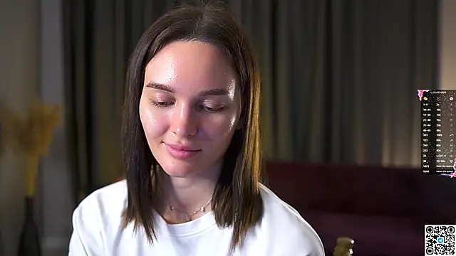 AnneKlint online show from 01-04-25, 02:25