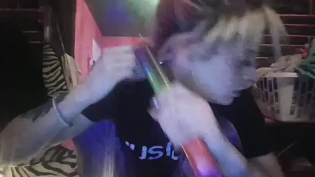 Snapshot of watermellonpussy chatting on 02-01-25, 07:05 watermellonpussy online show from 02-01-25, 07:05