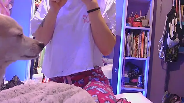 Snapshot of watermellonpussy chatting on 10-27-25, 08:07 watermellonpussy online show from 10-27-25, 08:07