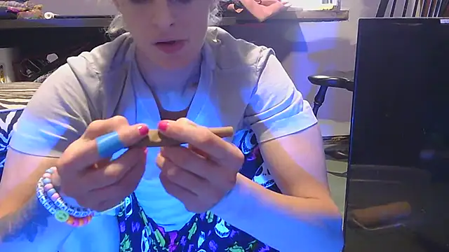 Snapshot of watermellonpussy chatting on 11-08-25, 06:18 watermellonpussy online show from 11-08-25, 06:18