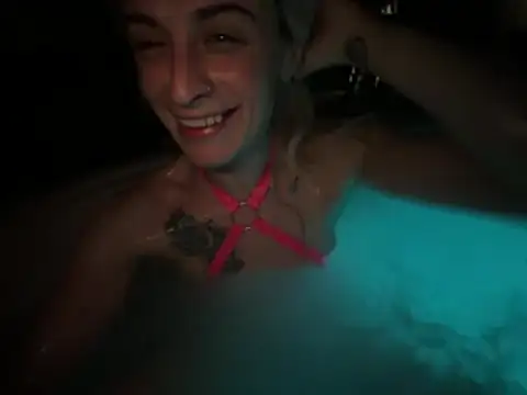 watermellonpussy online show from 03-08-26, 06:50