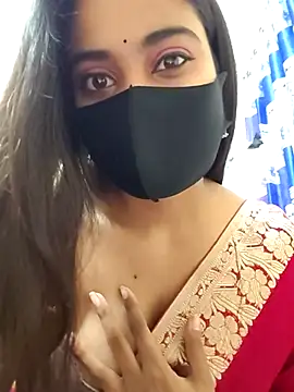 Snapshot of SimaRoy- chatting on 03-11-25, 01:16 SimaRoy- online show from 03-11-25, 01:16