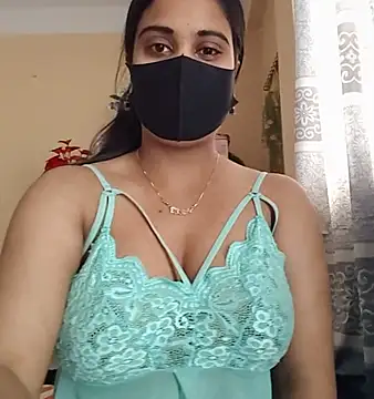 Snapshot of SimaRoy- chatting on 10-18-25, 08:15 SimaRoy- online show from 10-18-25, 08:15