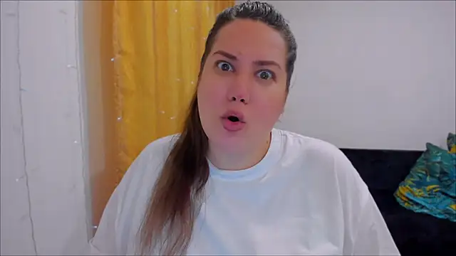  madalexa  online show from 02-17-25, 07:42