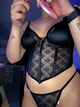 GabriellaFerrer online show from 09-30-25, 09:03