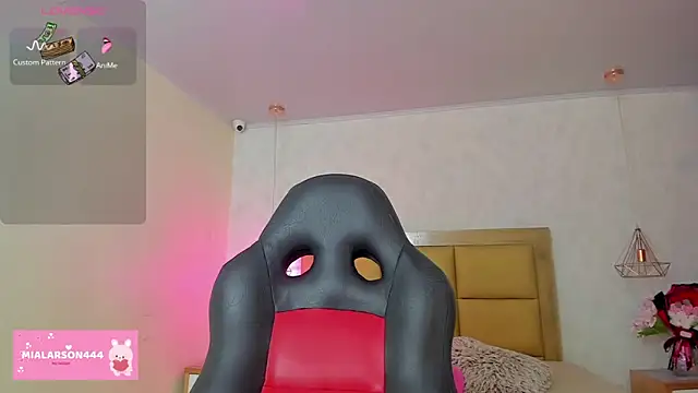 LARSONMIA online show from 02-26-26, 12:26