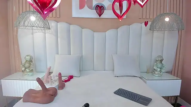 Sara Vanegas online show from 02-13-26, 11:39