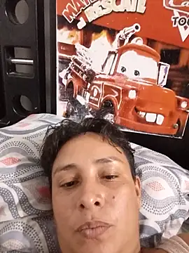 Snapshot of AmandaCams chatting on 09-29-25, 03:33 AmandaCams online show from 09-29-25, 03:33