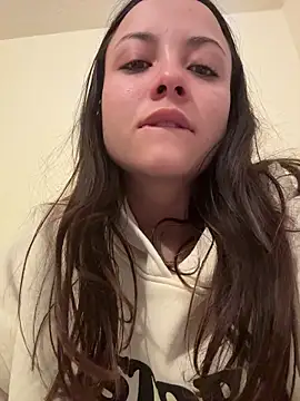 Snapshot of Megan_Rodrigo chatting on 04-19-26, 11:42 Megan Rodrigo online show from 04-19-26, 11:42