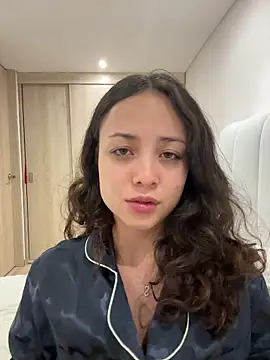 Snapshot of Megan_Rodrigo chatting on 06-28-26, 05:35 Megan Rodrigo online show from 06-28-26, 05:35