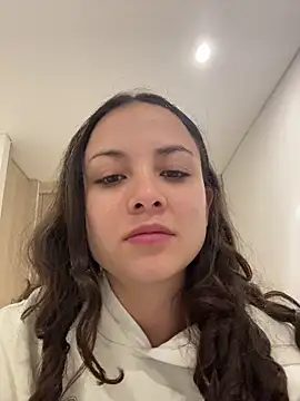 Snapshot of Megan_Rodrigo chatting on 07-16-26, 03:34 Megan Rodrigo online show from 07-16-26, 03:34