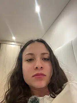 Snapshot of Megan_Rodrigo chatting on 07-17-26, 04:19 Megan Rodrigo online show from 07-17-26, 04:19
