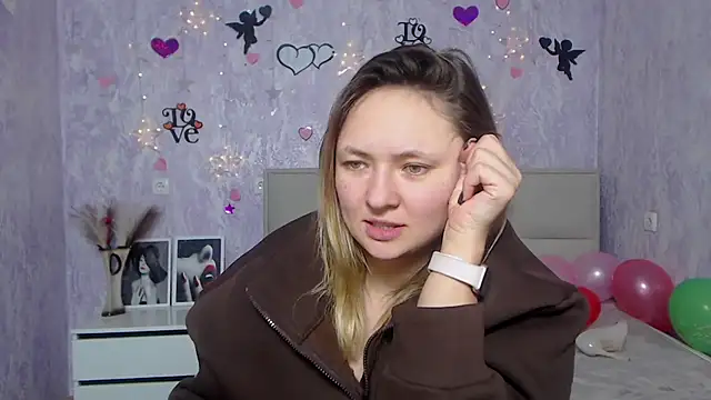 SallyVerda online show from 02-01-25, 04:14