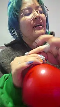 lucky-leah online show from 02-14-26, 03:36