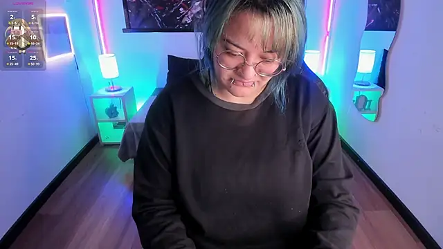 lucky-leah online show from 04-03-26, 03:04