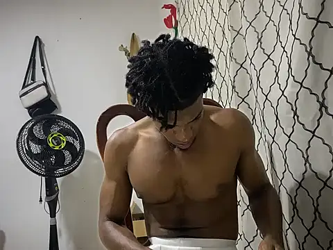 andrews2399 online show from 09-22-25, 01:51