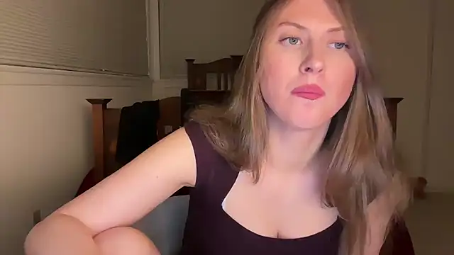 YUMIandbigWOLF online show from 05-07-26, 04:18