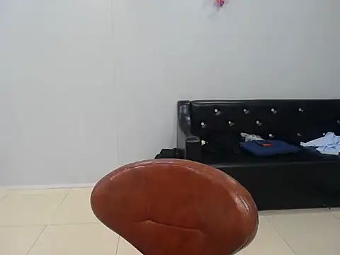 Love bug15 online show from 03-04-25, 04:20