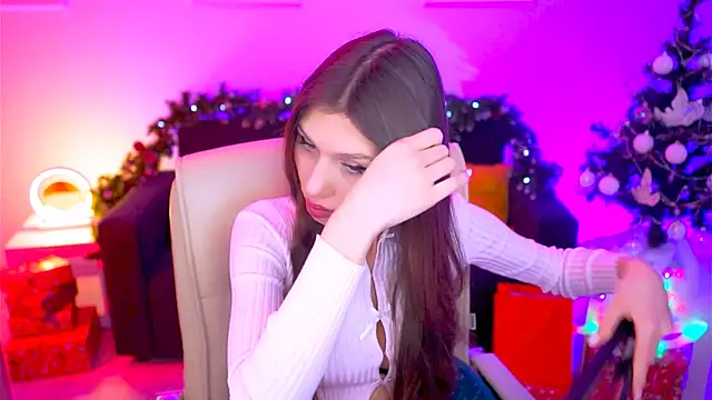 MollyPerry online show from 12-12-24, 04:10