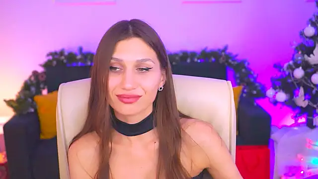 MollyPerry online show from 12-24-24, 10:17