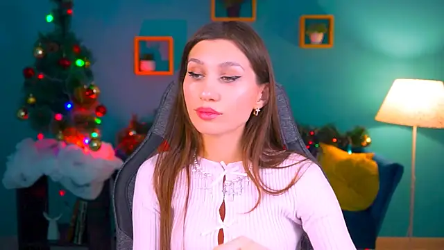 MollyPerry online show from 12-27-24, 04:10