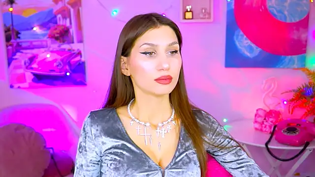 MollyPerry online show from 12-30-24, 04:08