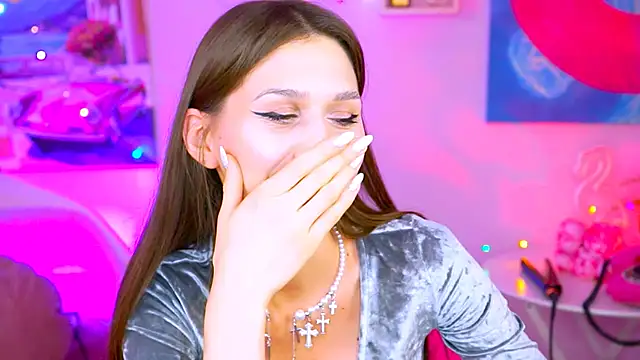 MollyPerry online show from 12-30-24, 10:12