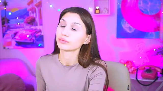 MollyPerry online show from 01-07-25, 04:05