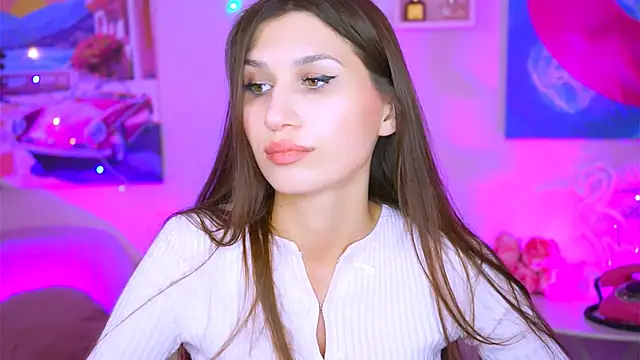 MollyPerry online show from 01-10-25, 04:09