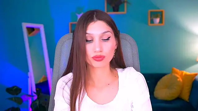 MollyPerry online show from 02-14-25, 07:33