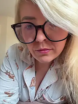 xxcurvyjessiexx online show from 03-29-26, 10:48