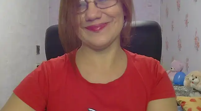 Snapshot of KittyyLaBeauty chatting on 01-22-25, 03:18 KittyyLaBeauty online show from 01-22-25, 03:18