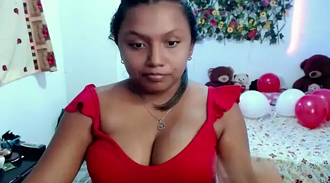 Snapshot of sexysusan4you chatting on 02-14-25, 11:09 sexysusan4you online show from 02-14-25, 11:09