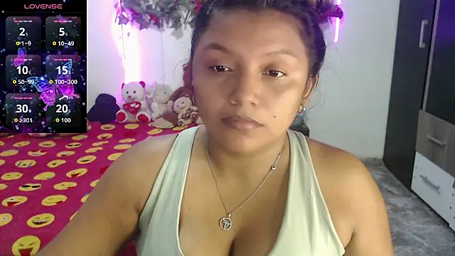 Snapshot of sexysusan4you chatting on 06-20-26, 07:38 sexysusan4you online show from 06-20-26, 07:38