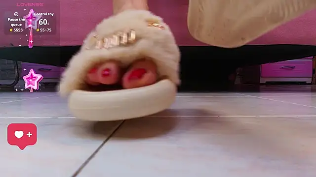 Snapshot of AuroraSim chatting on 12-03-25, 01:42 AuroraSim online show from 12-03-25, 01:42