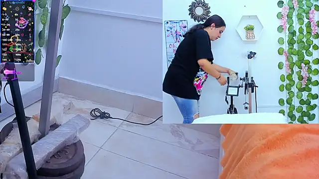 Daki Ume  online show from 03-21-25, 01:56