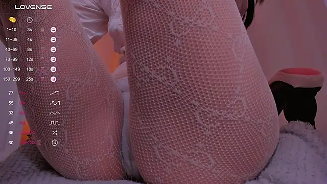 Snapshot of FreyaRaya chatting on 01-15-25, 12:15 FreyaRaya online show from 01-15-25, 12:15