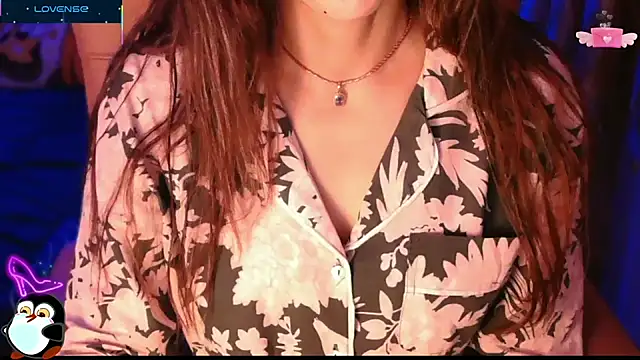  Blue Ruubyy  online show from 10-15-25, 05:57