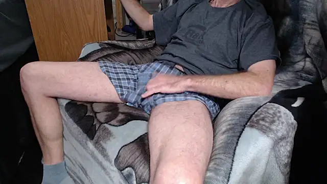 Snapshot of froy4986 chatting on 01-01-25, 10:24 froy4986 online show from 01-01-25, 10:24