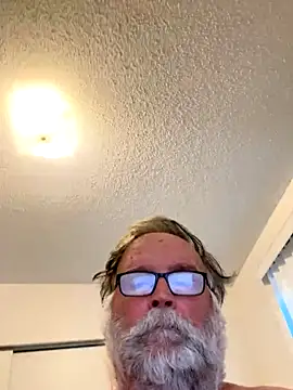 Drummajor online show from 10-23-25, 02:38