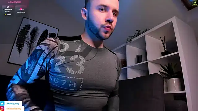 Snapshot of EnriqueBarberry chatting on 01-05-25, 06:24 EnriqueBarberry online show from 01-05-25, 06:24