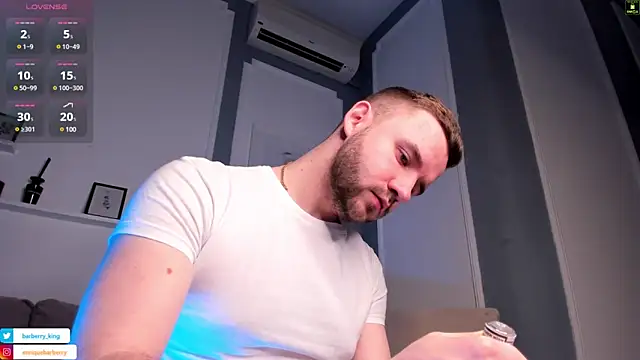 Snapshot of EnriqueBarberry chatting on 01-27-25, 06:19 EnriqueBarberry online show from 01-27-25, 06:19