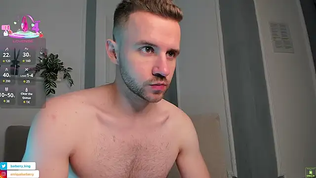 Snapshot of EnriqueBarberry chatting on 10-19-25, 05:30 EnriqueBarberry online show from 10-19-25, 05:30