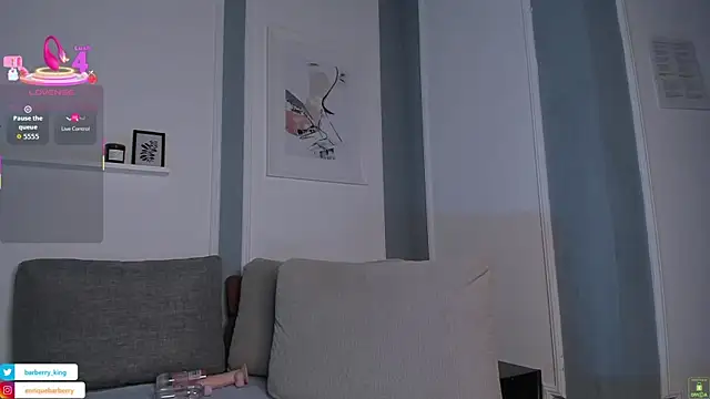 Snapshot of EnriqueBarberry chatting on 11-30-25, 06:28 EnriqueBarberry online show from 11-30-25, 06:28