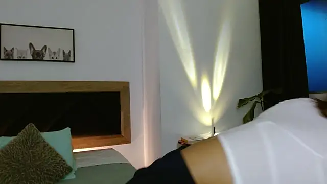 Snapshot of Susi_bell chatting on 09-29-25, 11:09 Susi bell online show from 09-29-25, 11:09